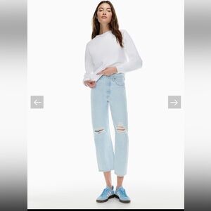 Levi’s ribcage straight ankle distressed jeans light wash size 27